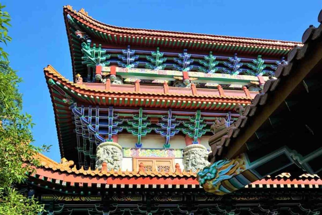 How to Build a Roof Quickly