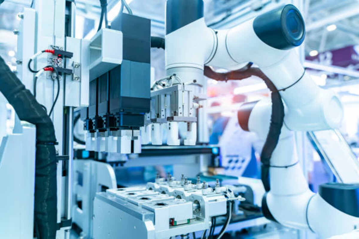Innovative Custom Sensor Components for IoT Applications